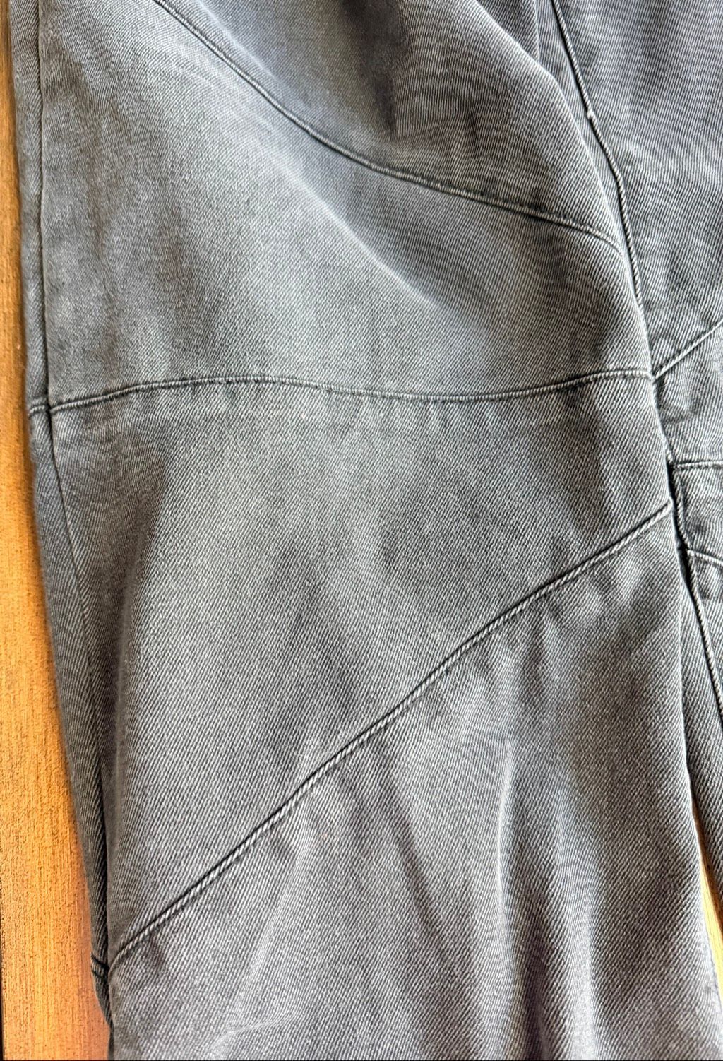 Steve Madden Gray Denim Jogger Pants Utility Cargo Cuffed Hem Size 2 — image 2 of 7